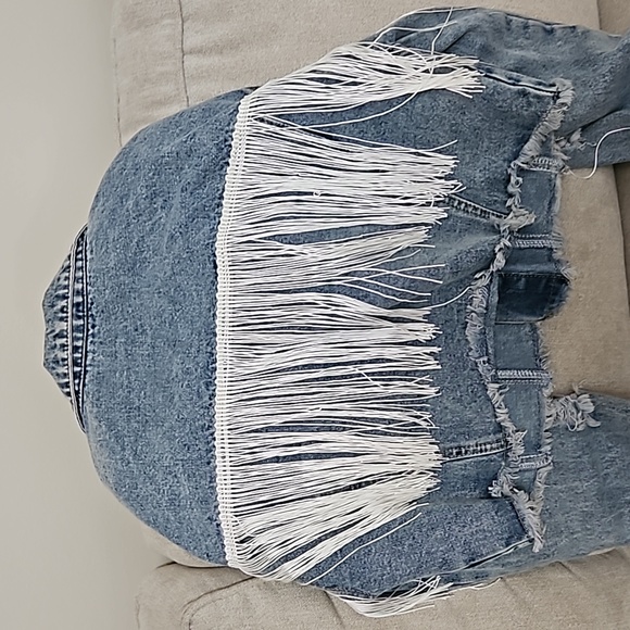 Frindge Jacket - Picture 3 of 5